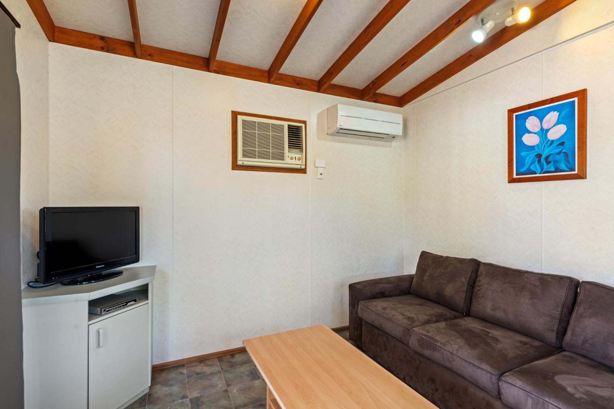 Discovery Parks - Maidens Inn Moama Bilik gambar